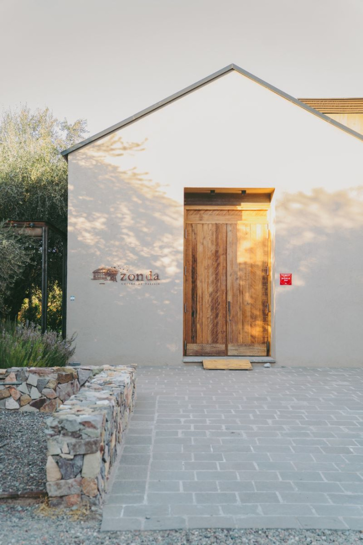 Zonda cocina de paisaje se une a Chozos Resort para el invierno en Mendoza