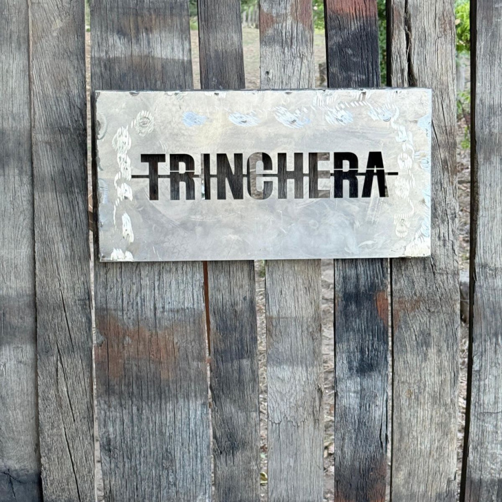 Trinchera, donde cocina y vino se viven en primera persona.
