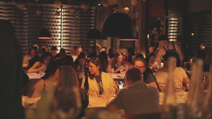 Fuego, carne y vino se combinan en una experiencia sensorial en La Cabrera Mendoza