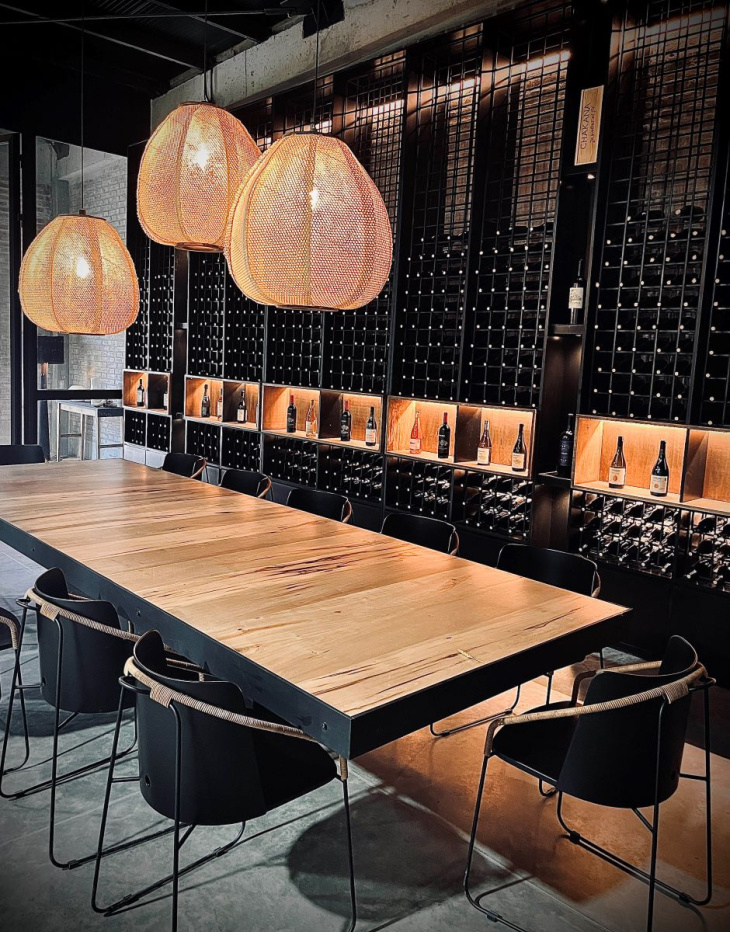 Las degustaciones permiten recorrer el origen y la identidad de los vinos de Chakana