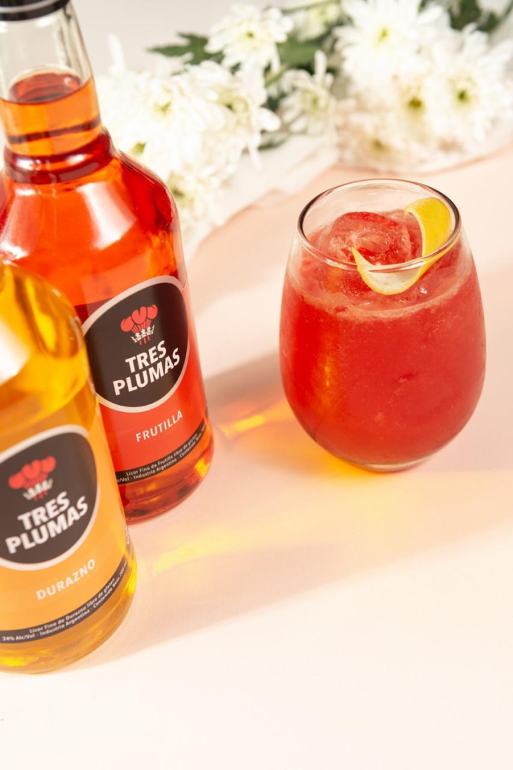 Cócteles frescos y fáciles, ideales para disfrutar la pileta y el verano.