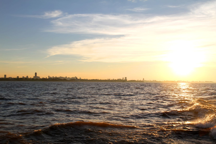 Excursiones que priorizan la calma y el contacto con el entorno natural.