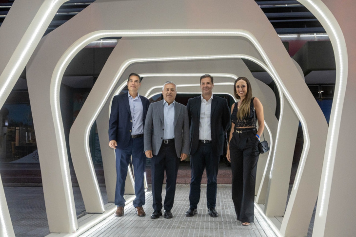 El gobernador Alfredo Cornejo acompañó la jornada inaugural.