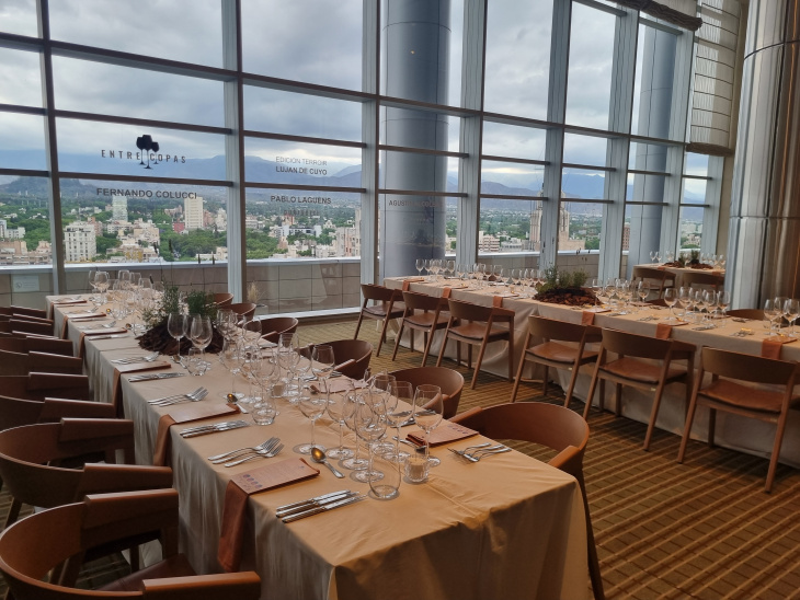 La cena de cinco pasos marida la gastronomía regional con Andes Single Malt.