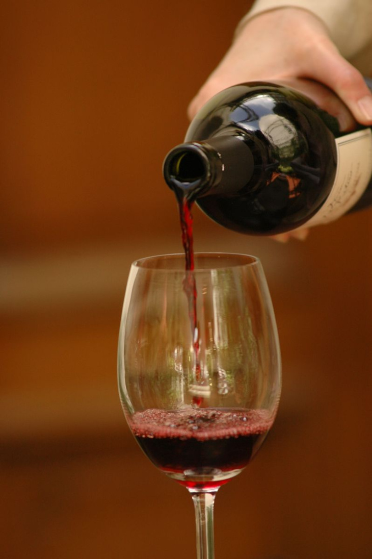Bodegas, vinotecas y proyectos turísticos incorporan cada vez más perfiles especializados.