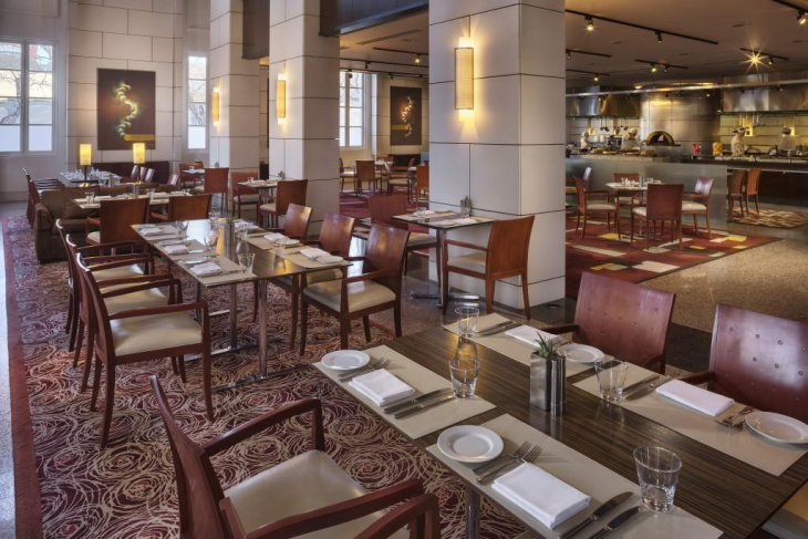 Bistro M, reconocido por la calidad de su carta de vinos y cava