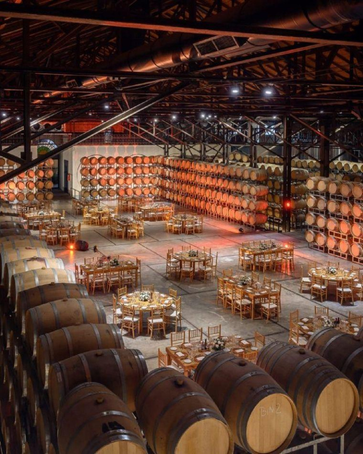 Los salones de la bodega Toneles en Guaymallén