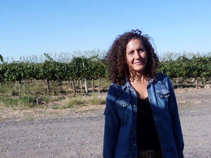 Ana Viola, CEO de la Bodega Malma en San Patricio del Chañar