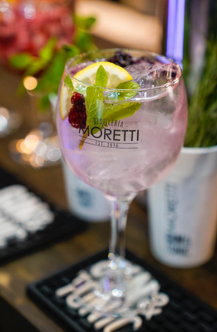 Destilería Moretti fue reconocida en dos categorías de los premios Icons of Gin.