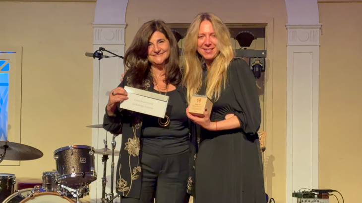 Gabriela Testa,presidenta del EMTUR y la responsable de turismo y hospitalidad de Trivento, Fernanda Vila