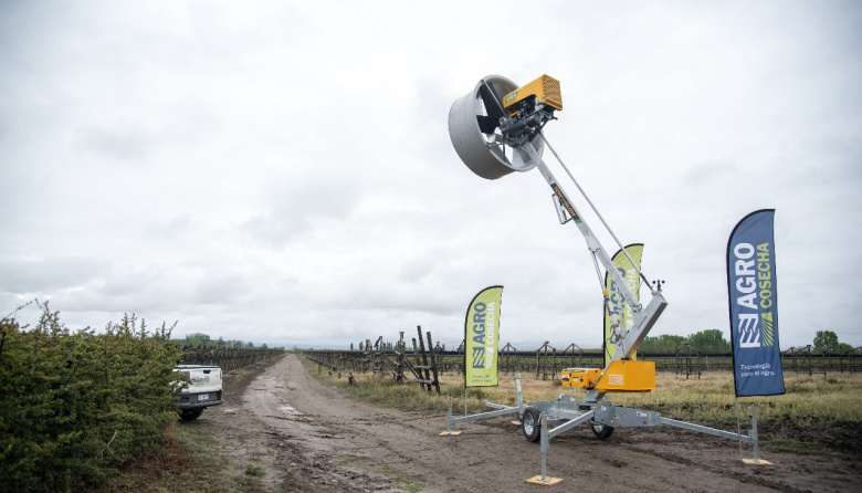 Protección contra heladas: Agrocosecha presenta máquinas Tbx para salvaguardar cultivos en Mendoza