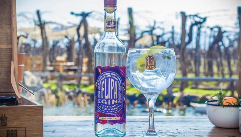 Flipá London Dry: El gin artesanal mendocino que conquista el mundo