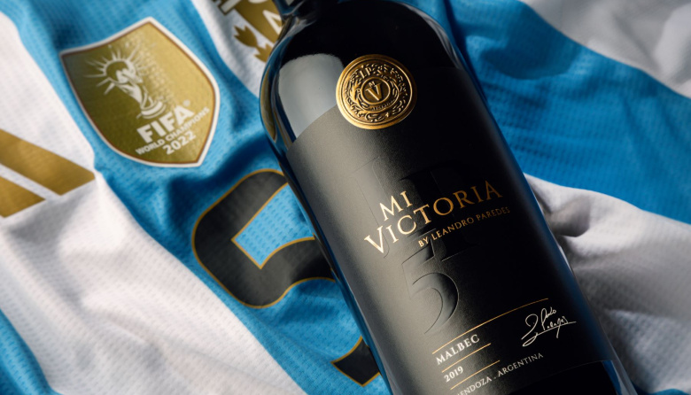 Leandro Paredes presentó dos nuevos vinos de Mi Victoria: Malbec y Chardonnay desde Mendoza al Faena