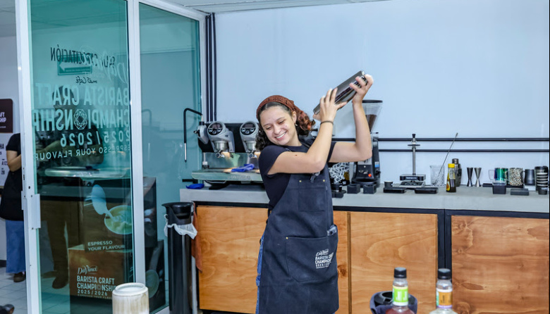 Una barista latinoamericana buscará el título global en el campeonato mundial de café en Bangkok