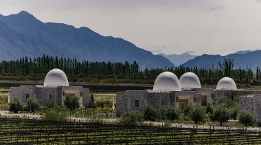 Chozos Resort inaugura la temporada de verano 2026 con lujo, vino y naturaleza al pie de los Andes