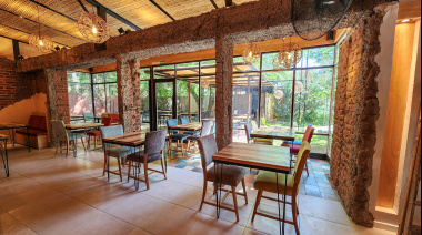 Cellier Anna: el arte de guardar, descubrir y compartir quesos, vinos y charcuteries en Chacras de Coria