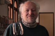 Cena exclusiva con Huber Weber: 8 vinos, 4 pasos y un recorrido por la historia de Bodega Weinert