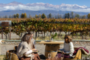 Finca Las Divas inaugura restaurante en Gualtallary con cocina de montaña y vinos de altura