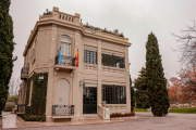 Alberto Arizu fue condecorado por el Reino de España por su aporte a la vitivinicultura