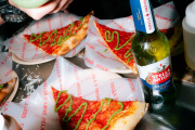Del pancho a la pizza de autor: la tendencia que transforma el "bajón" después de una salida