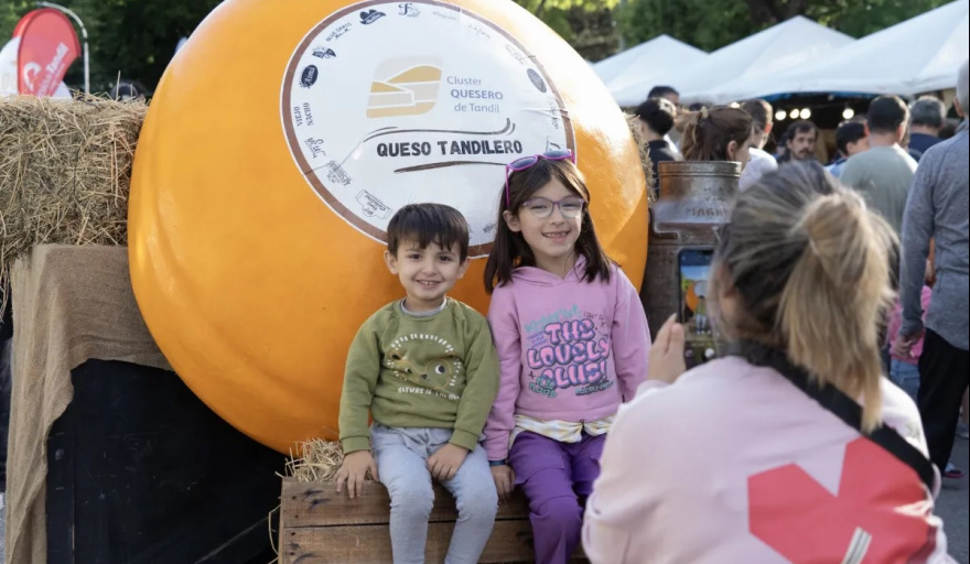 Tandil potencia su identidad productiva con una nueva edición de la Fiesta del Queso Tandilero