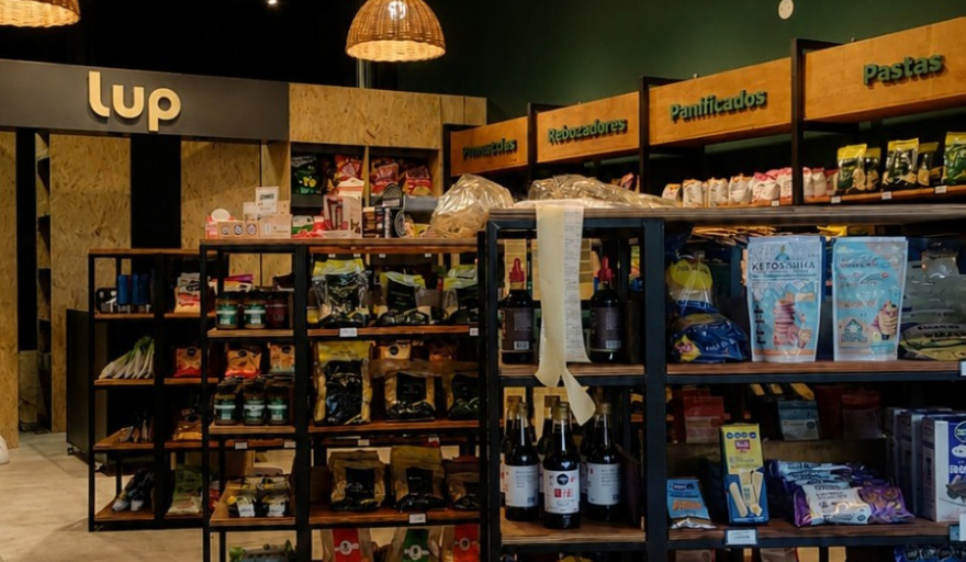 LUP abrió un nuevo local en La Barraca Market y refuerza su propuesta sin gluten