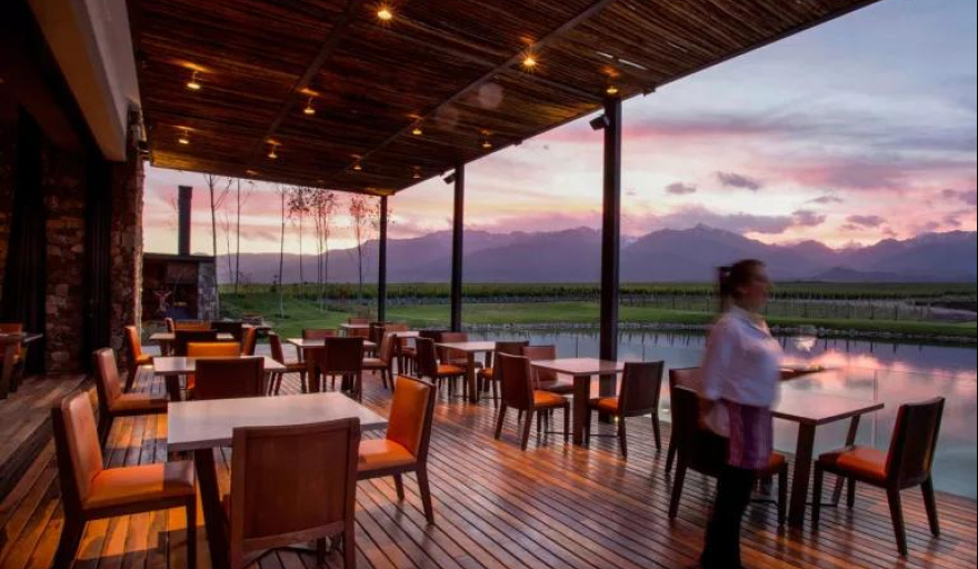 Mendoza, la tierra donde la cocina encontró su mejor cosecha